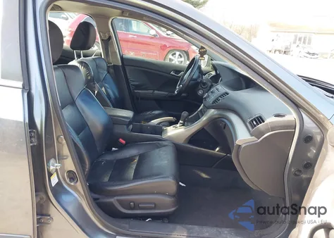 2010 Acura Tsx 2.4 from USA, damaged, VIN JH4CU2F63AC024624